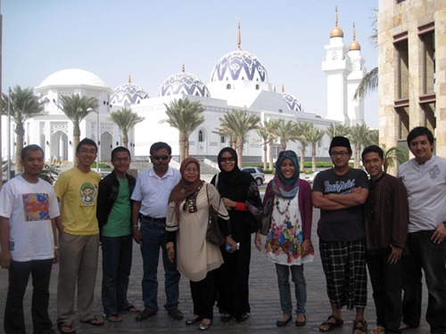 with the Indonesian KAUST students